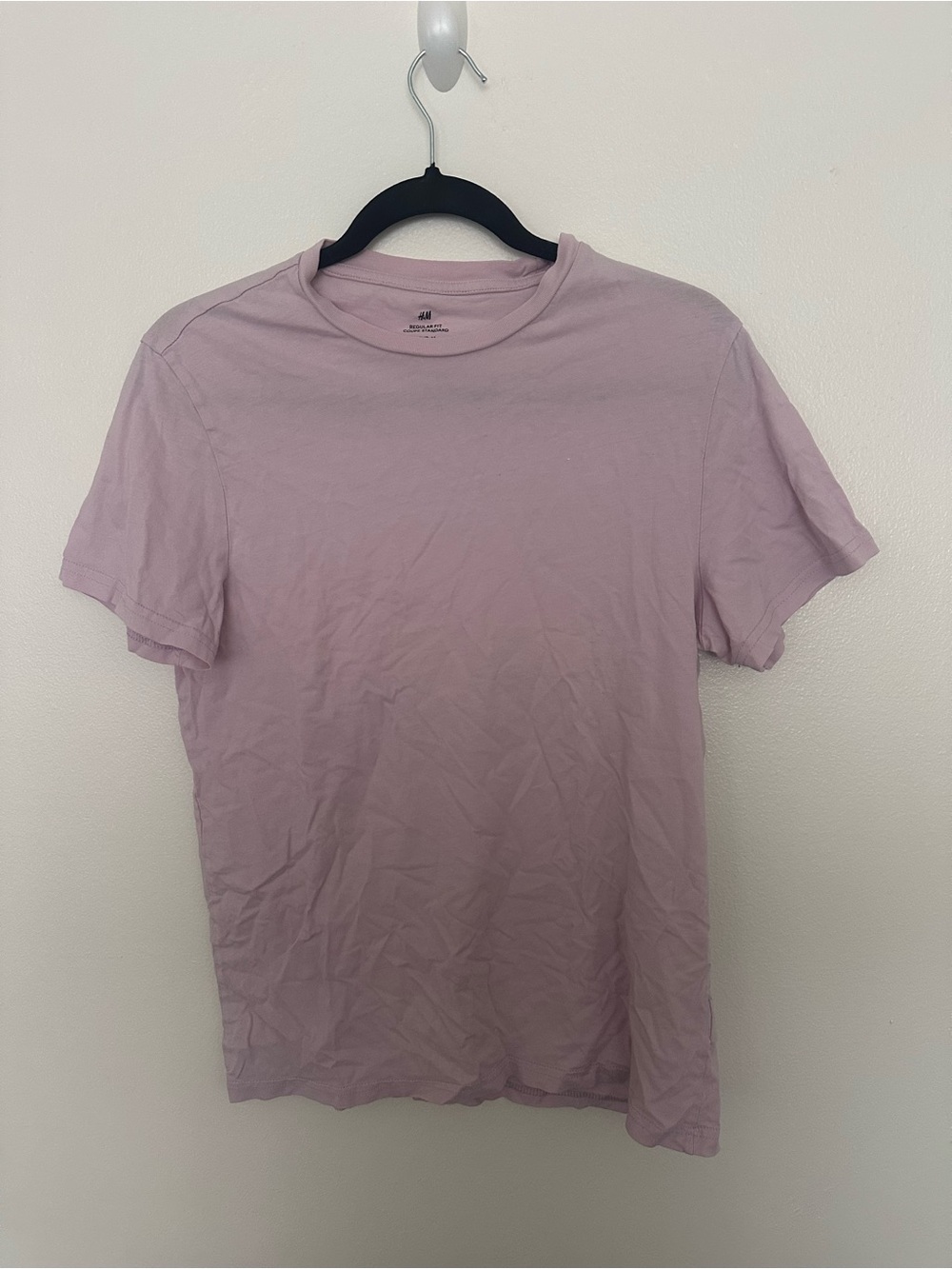 H&M Men Short Sleeve Crew Tee in Light Lavender